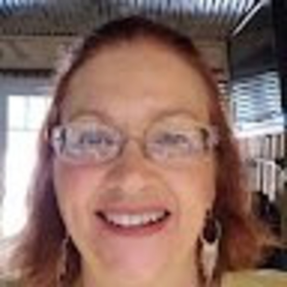 Meet your Posher, Pamela